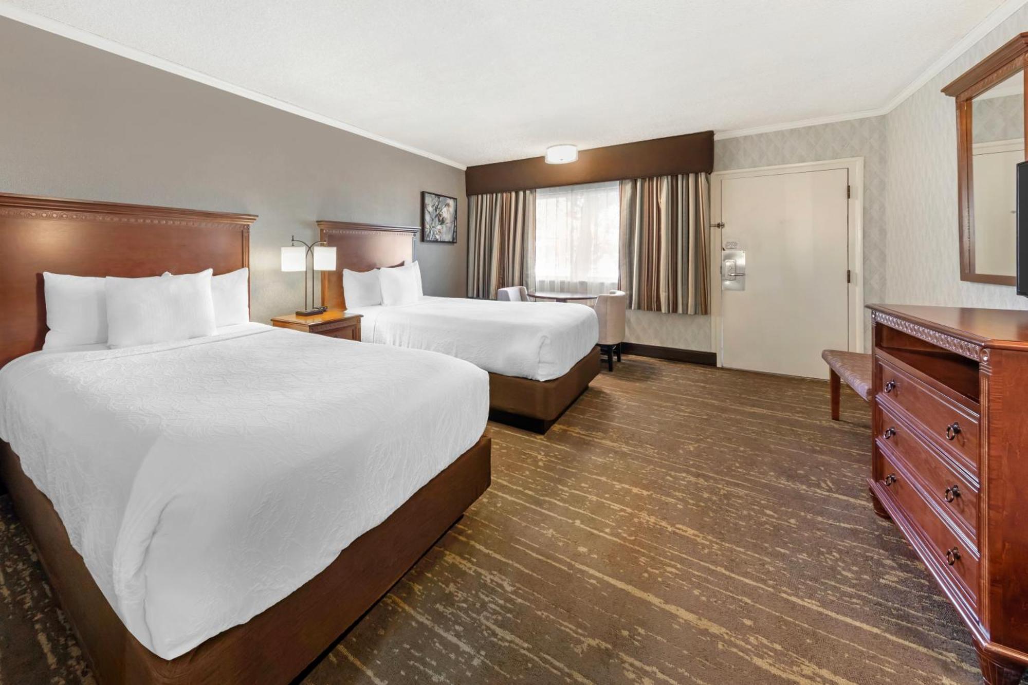 เบสท์ เวสเทิร์น พลัส แบล็คโอ๊ค Hotel ปาโซโรเบิลส์ ภายนอก รูปภาพ